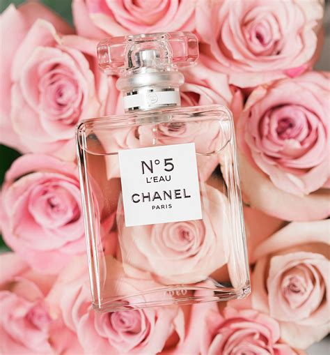 chanel petite l'eau parfume